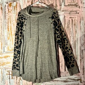 Staccato Gray Leopard Long Sleeve Top